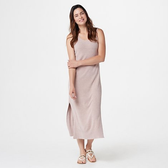 Barefoot Dreams Dresses & Skirts - - Barefoot Dreams chic dress. FADED ROSE